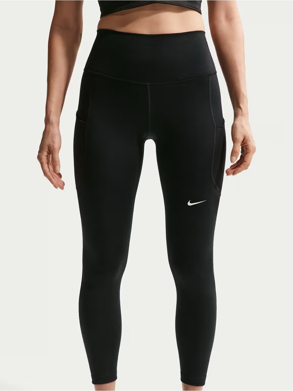 Nike Women's High-Waisted 7/8 Leggings with Pockets Size Medium